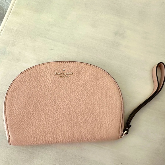 Kate Spade Blush Pink Wristlet - Picture 1 of 4